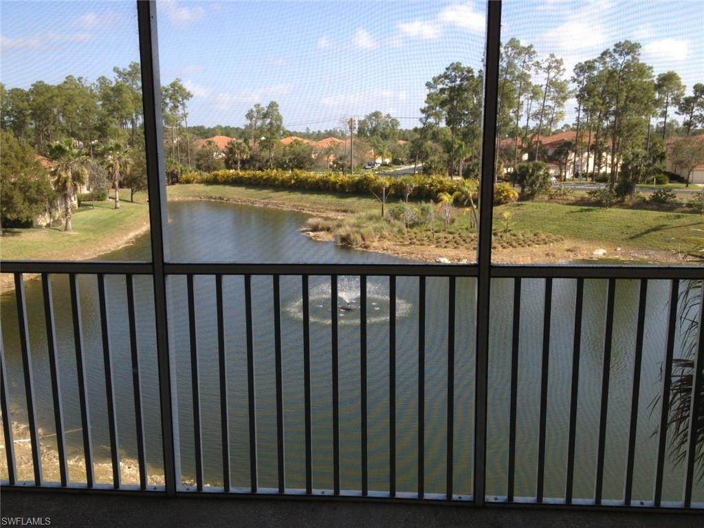7827 Regal Heron Cir - Photo 1