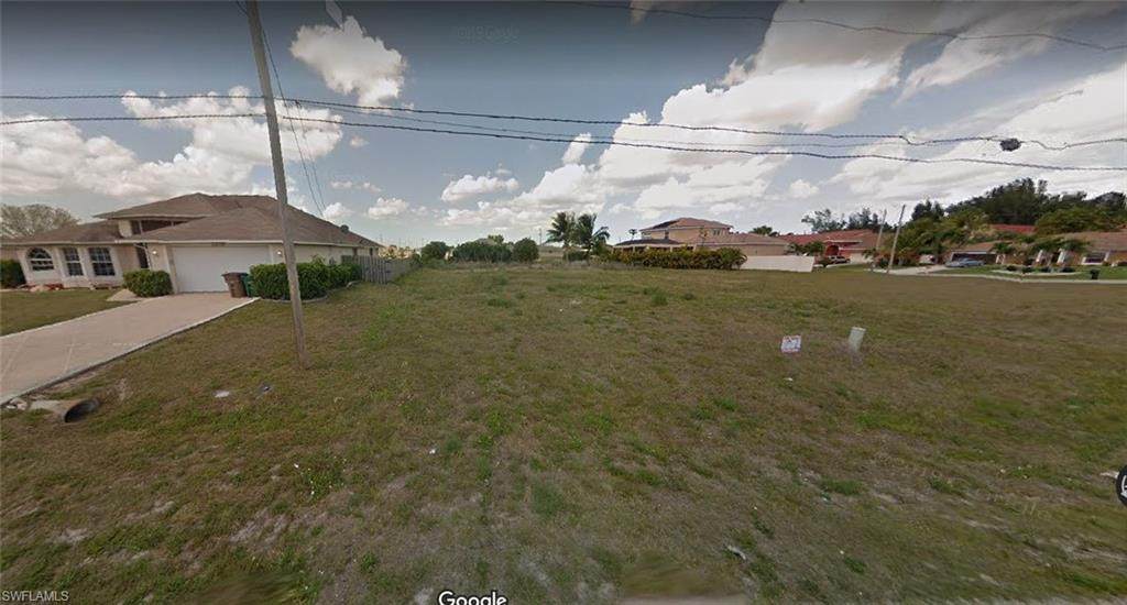 1208 20th Ave - Photo 1