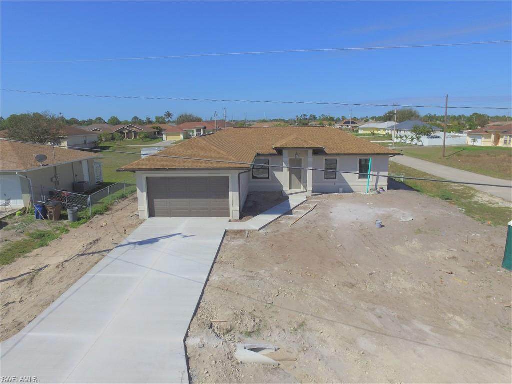 807 Douglas Ave - Photo 1