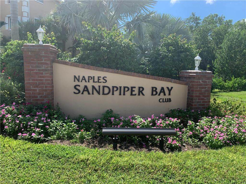 3001 Sandpiper Bay Cir - Photo 1