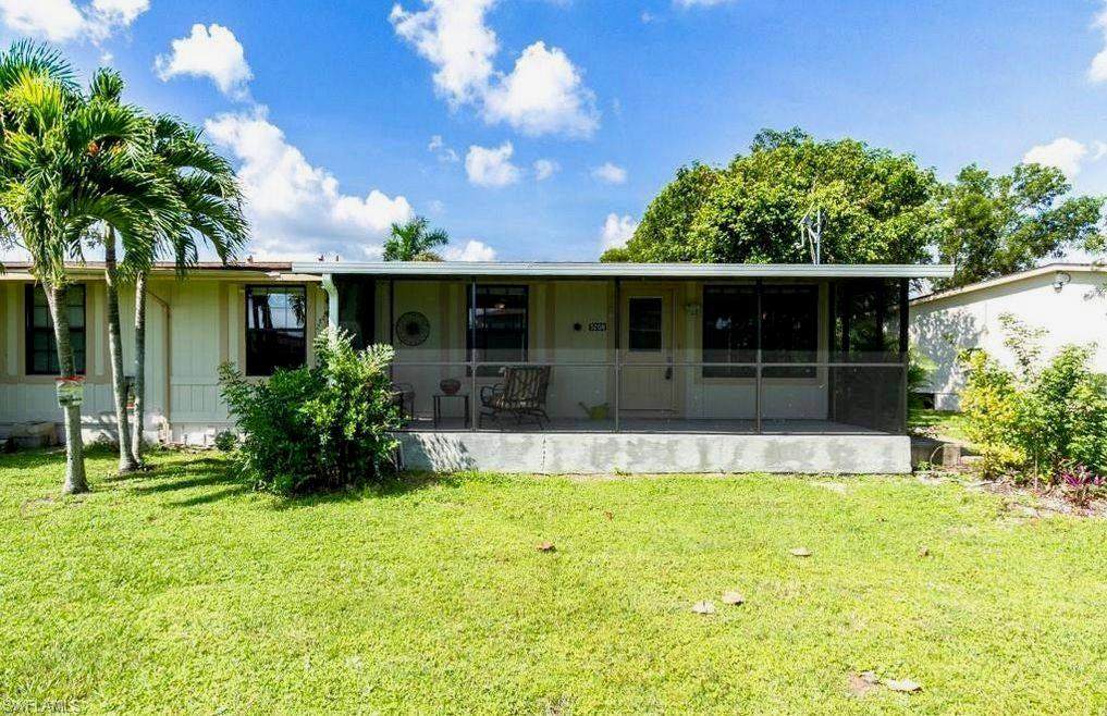 5208 Treetops Dr - Photo 1
