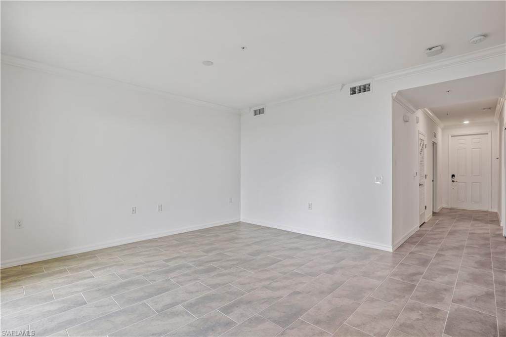 43020 Greenway Blvd - Photo 1