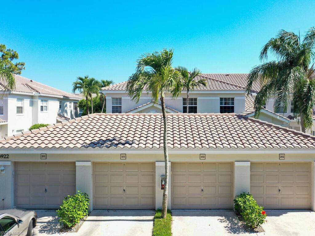 6922 Satinleaf Rd - Photo 1