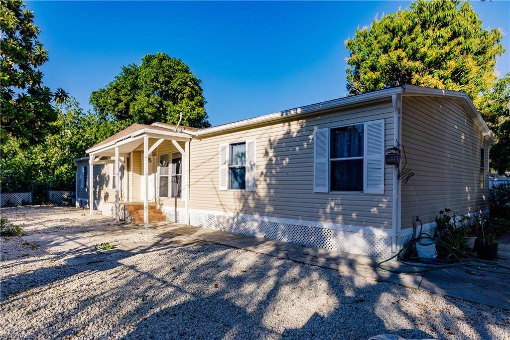170 Kathy Ln - Photo 1