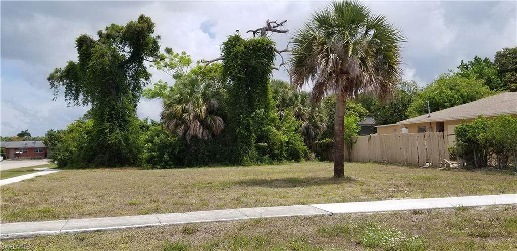 548 5th Ave - Photo 1