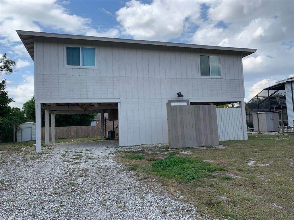 8129 Gull Ln - Photo 1