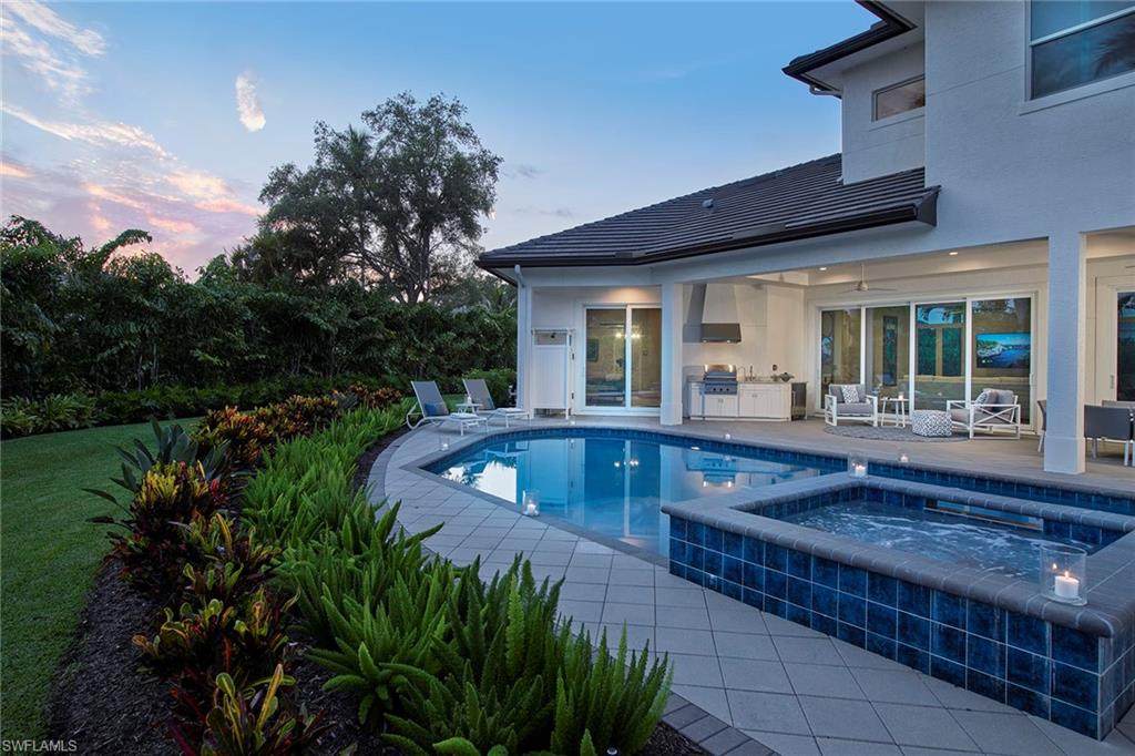662 Banyan Blvd - Photo 1