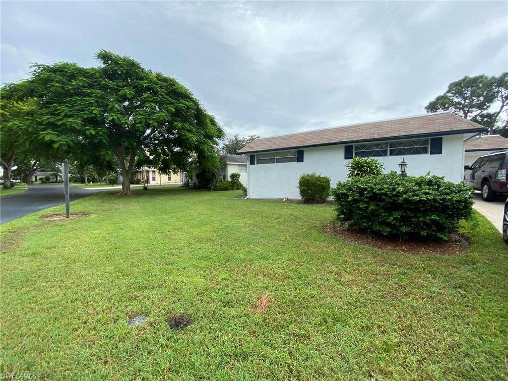230 Georgetown Blvd - Photo 1