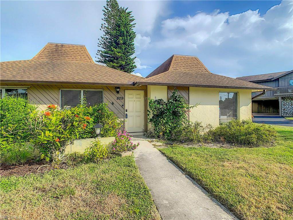 809 Palm View Dr - Photo 1