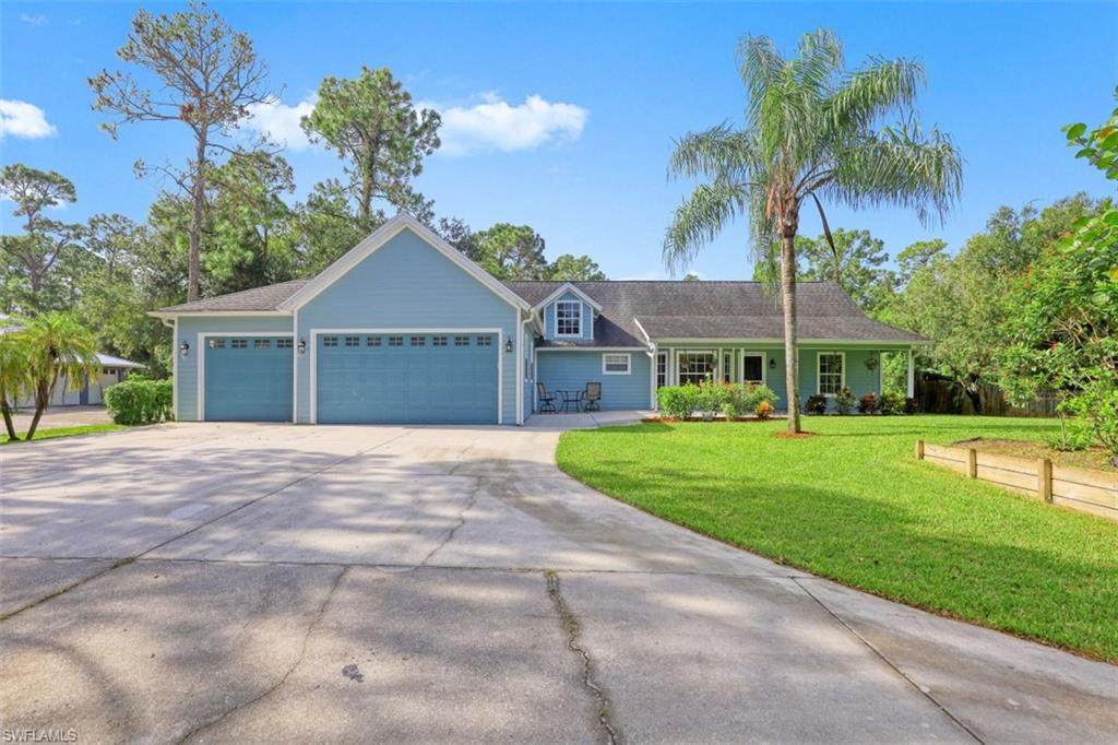 2960 Golden Gate Blvd - Photo 1