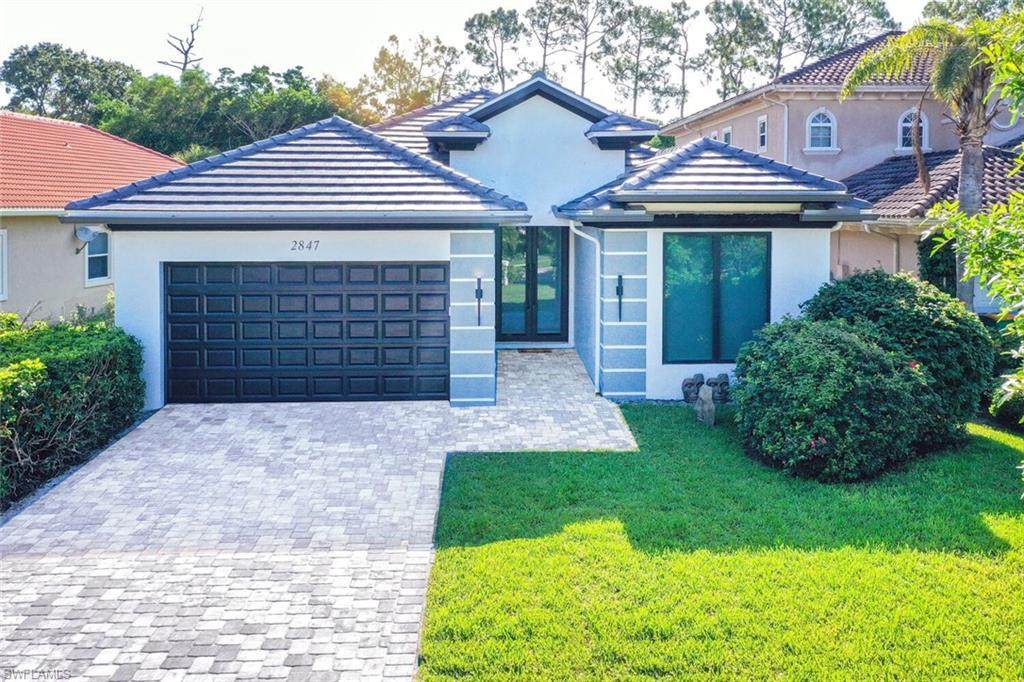 2847 Coco Lakes Dr - Photo 1