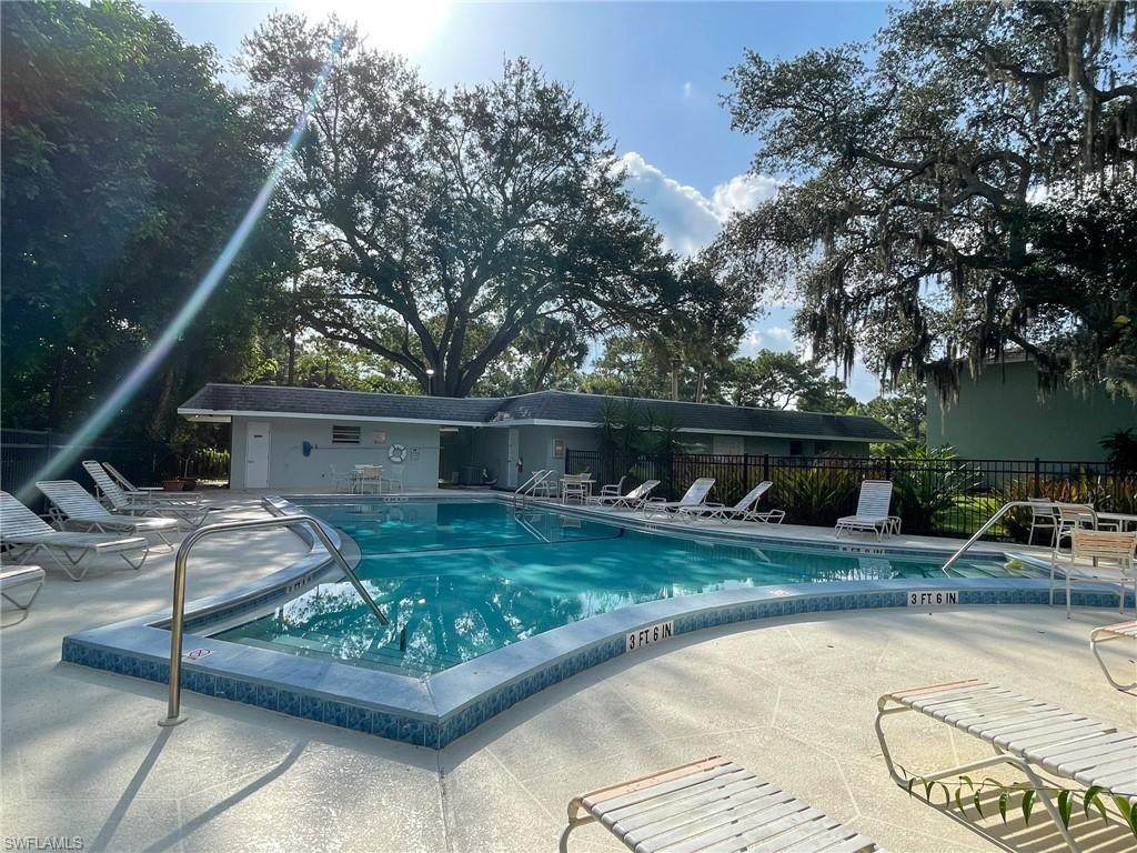 27227 Pullen - Photo 1