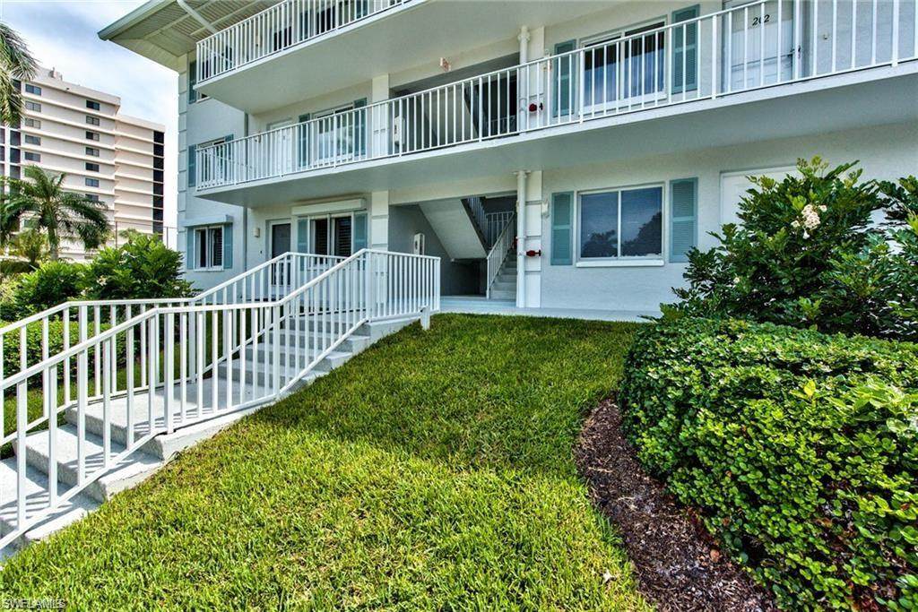 10686 Gulf Shore Dr - Photo 1