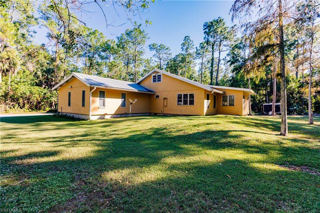 3211 25th Ave - Photo 1