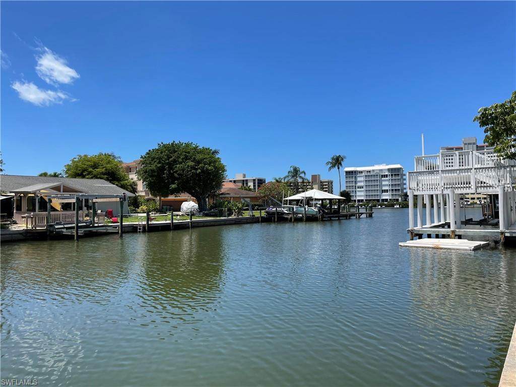 256 Trade Winds Ave - Photo 1