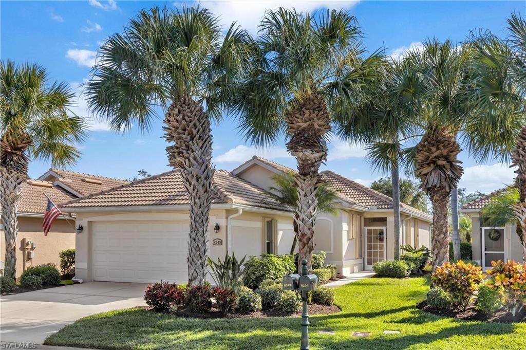 8248 Woodridge Pointe Dr - Photo 1