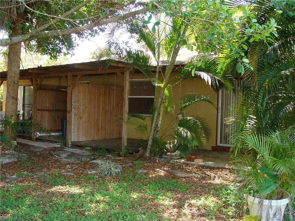 3225 Sabal Ct - Photo 1