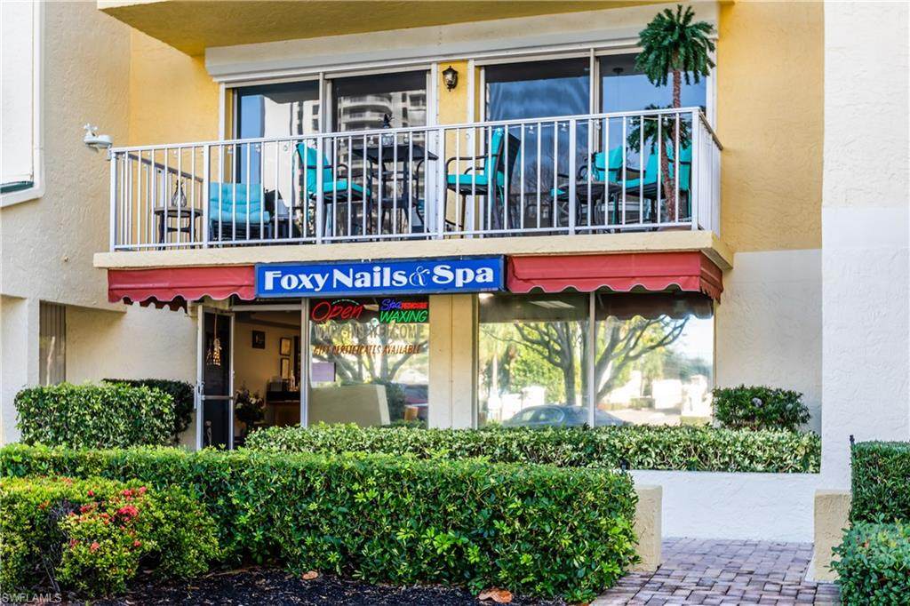 291 Collier Blvd - Photo 1