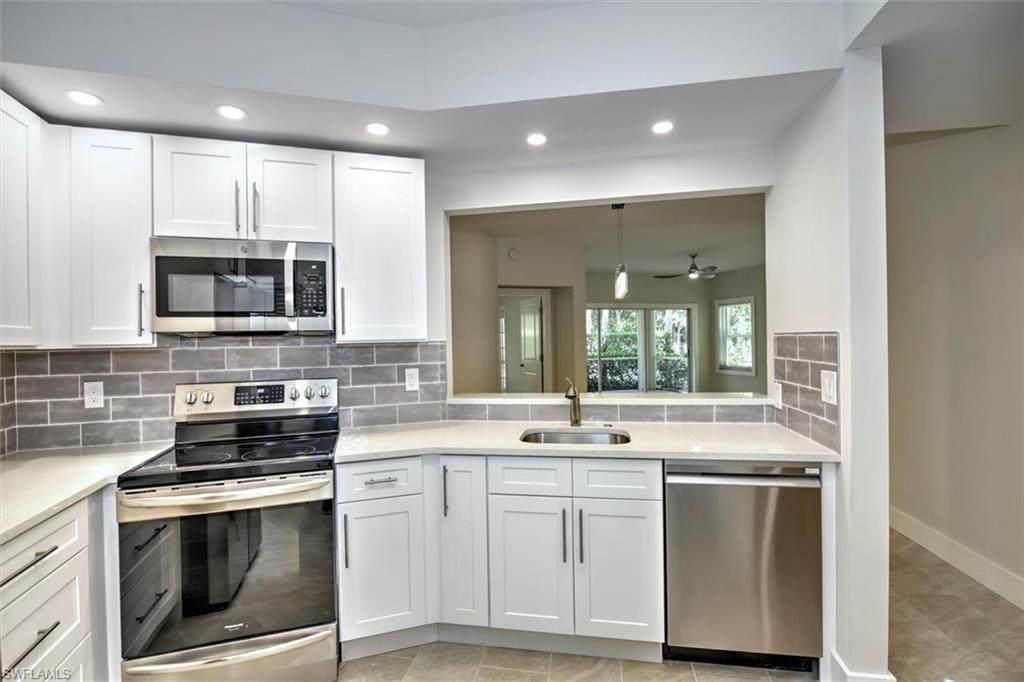 1044 Woodshire Ln - Photo 1