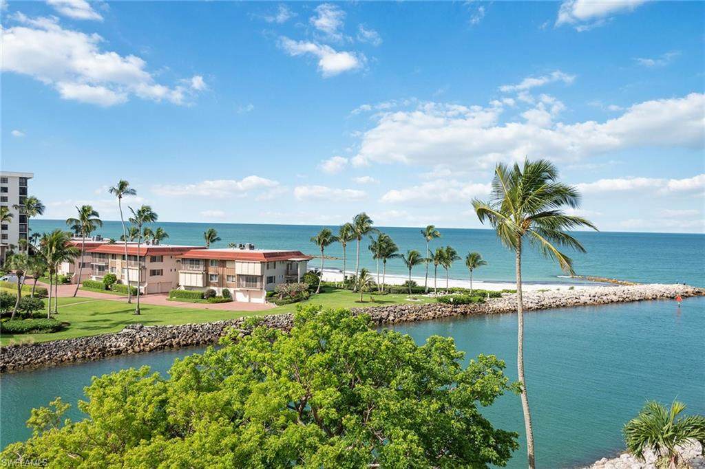 2318 Gulf Shore Blvd - Photo 1