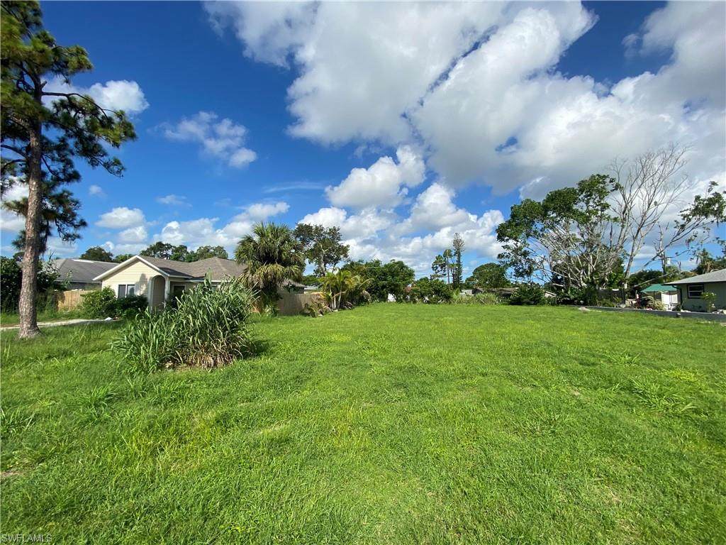 26610 Sherwood Ln - Photo 1