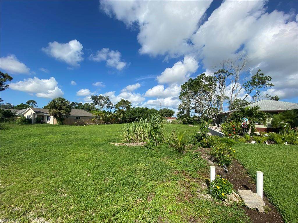 26590 Sherwood Ln - Photo 1