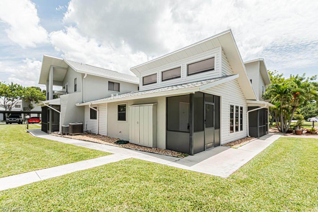 17017 Golfside Cir - Photo 1