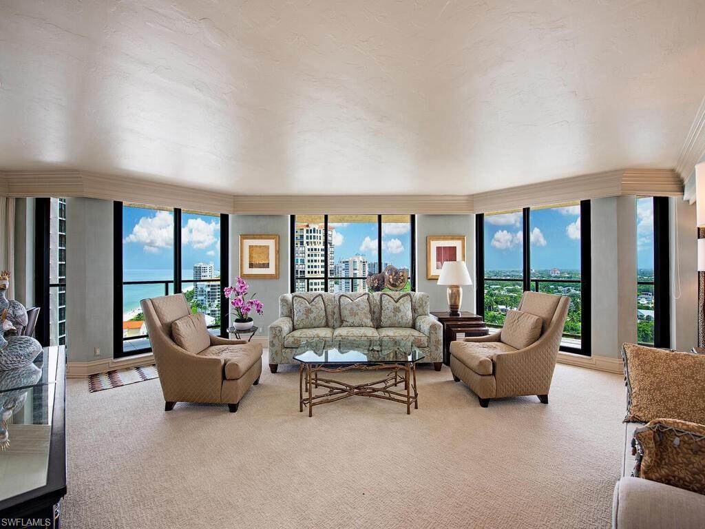 4901 Gulf Shore Blvd - Photo 1