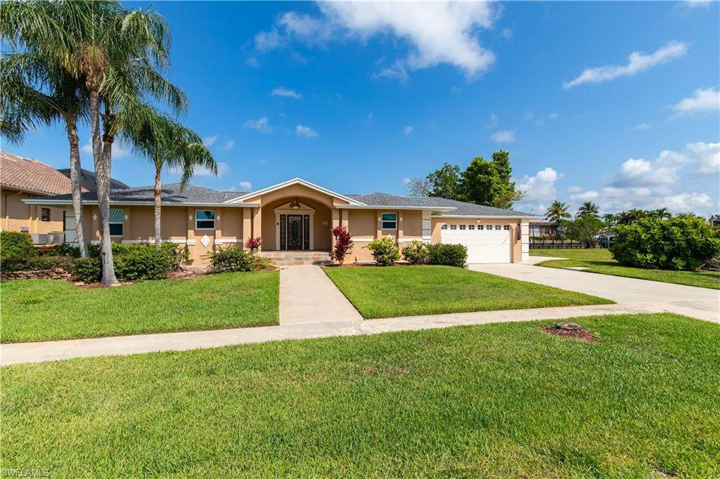 562 Goldcoast Ct - Photo 1