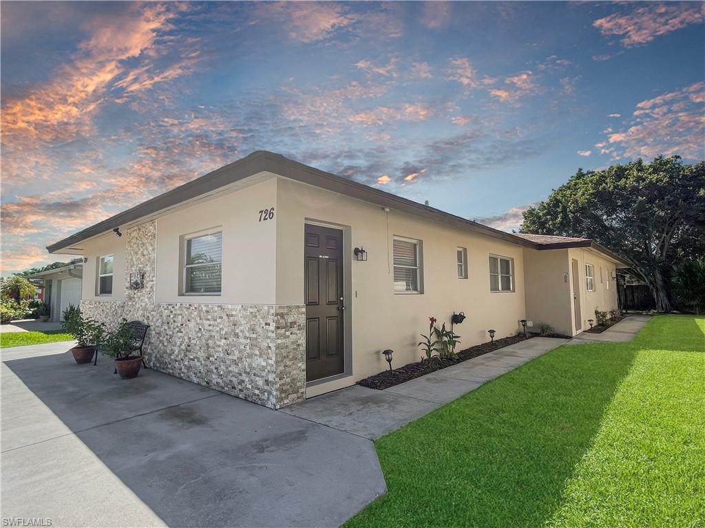 724 96th Ave - Photo 1