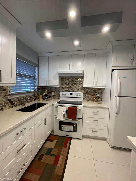 200 Forest Lakes Blvd - Photo 1