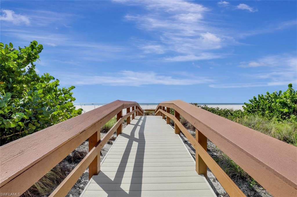 100 Collier Blvd - Photo 1