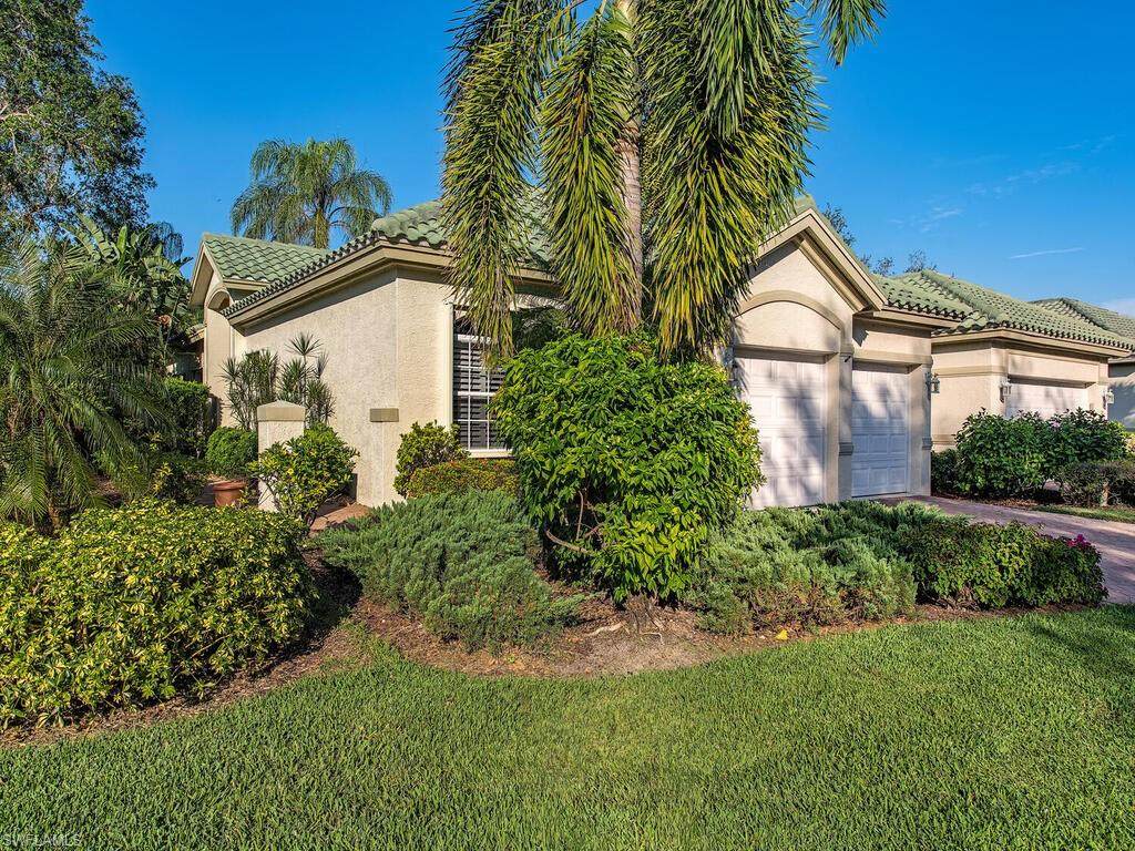 699 Vistana Cir - Photo 1
