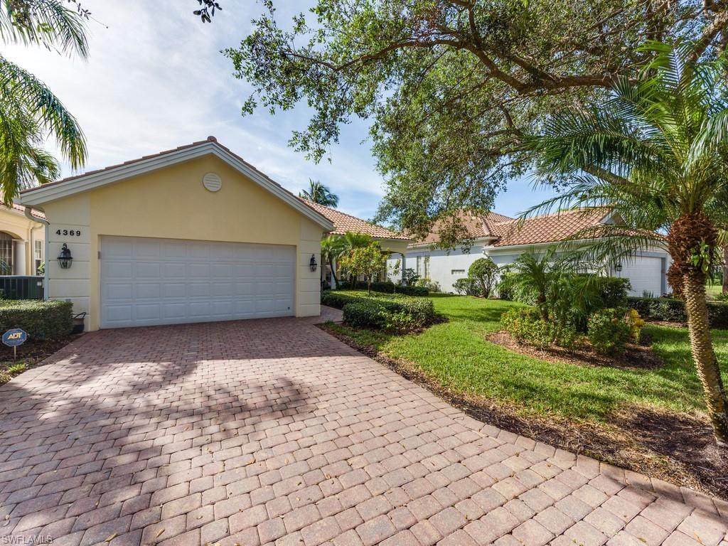 4369 Queen Elizabeth Way - Photo 1