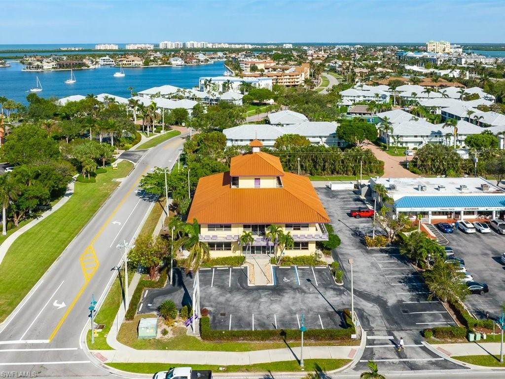 900 Collier Blvd - Photo 1