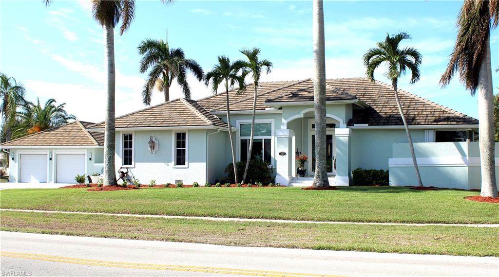 200 Barfield Dr - Photo 1