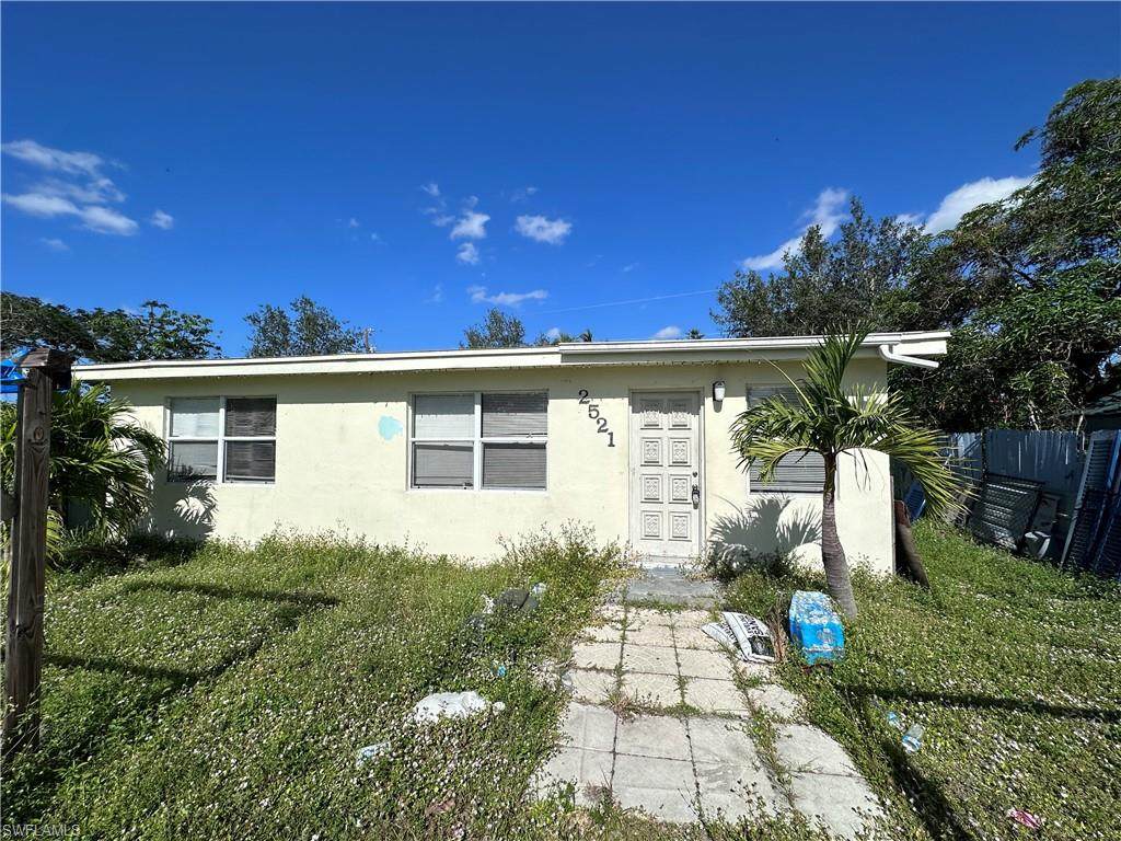 2521 Van Buren Ave - Photo 1