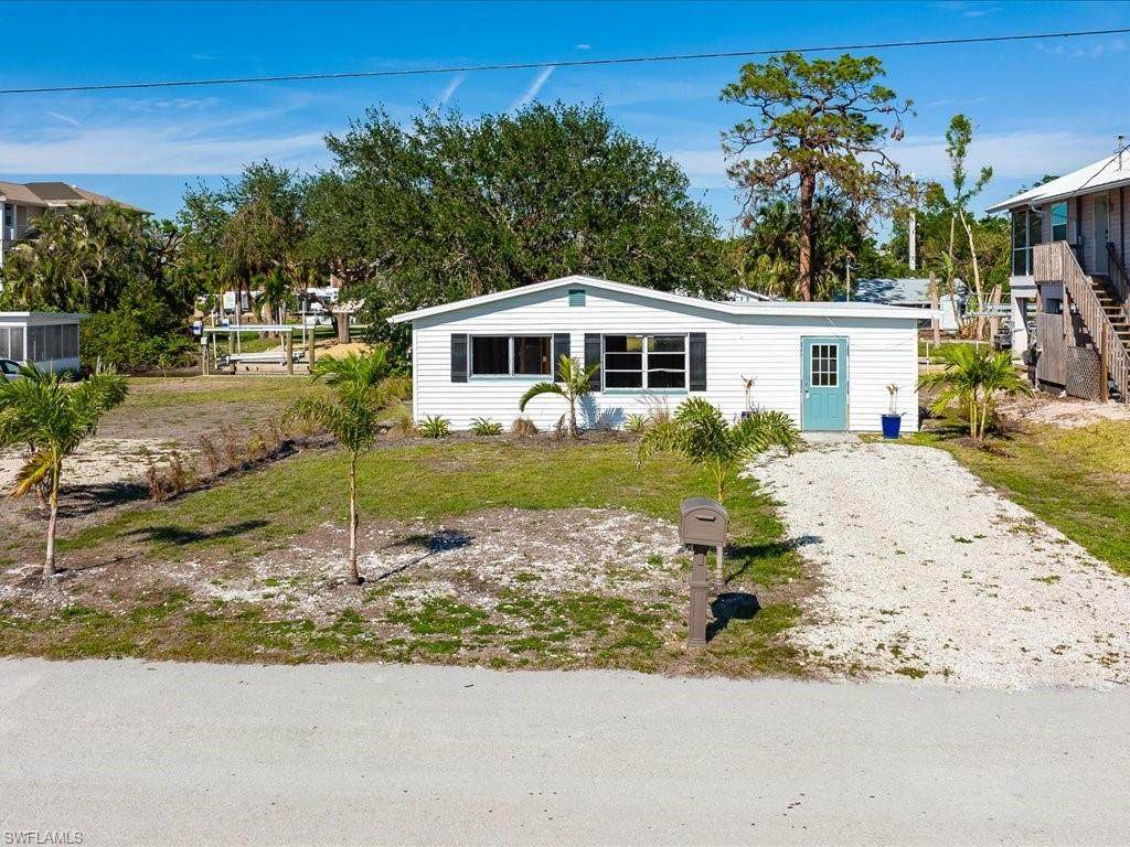 4730 Swordfish St - Photo 1