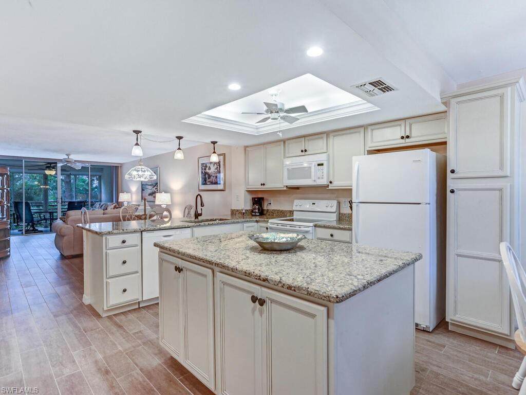 290 Naples Cove Dr - Photo 1