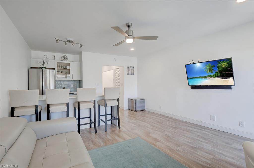 167 Collier Blvd - Photo 1