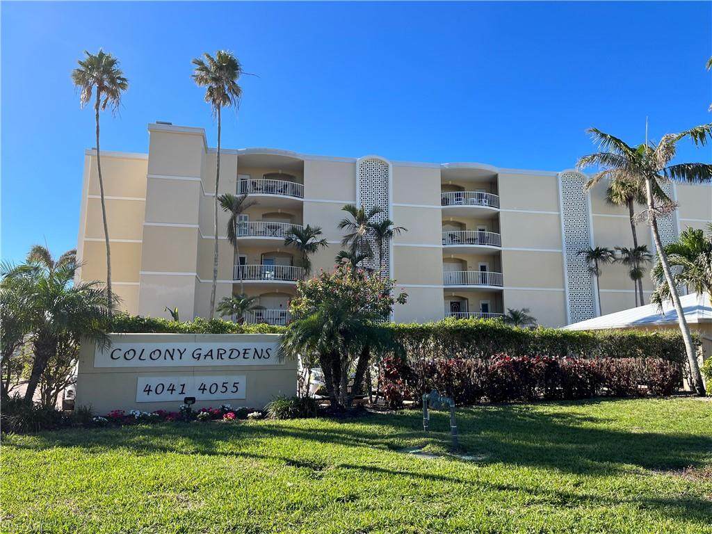400 Park Shore Dr - Photo 1
