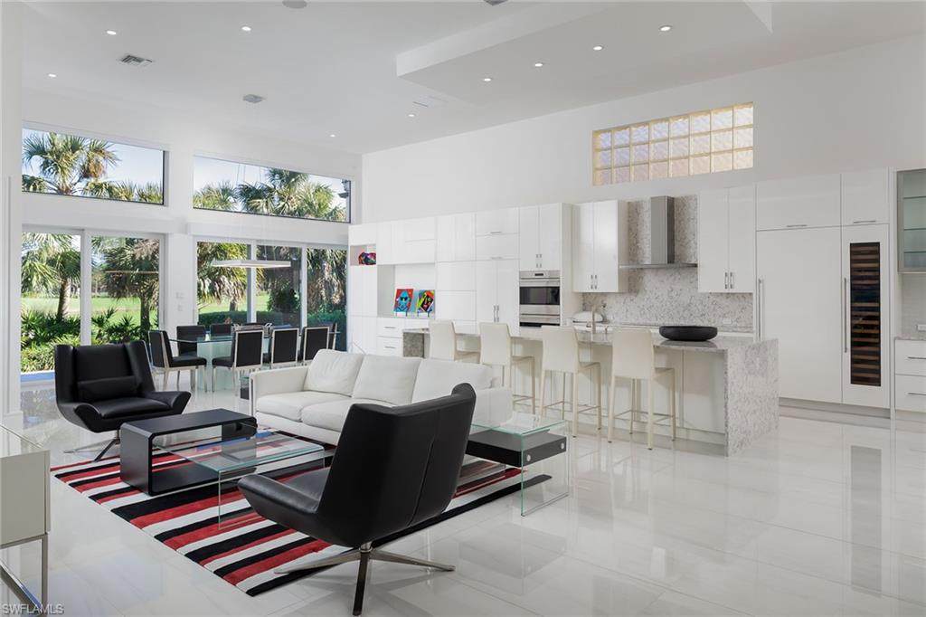 7918 Cocobay Dr - Photo 1