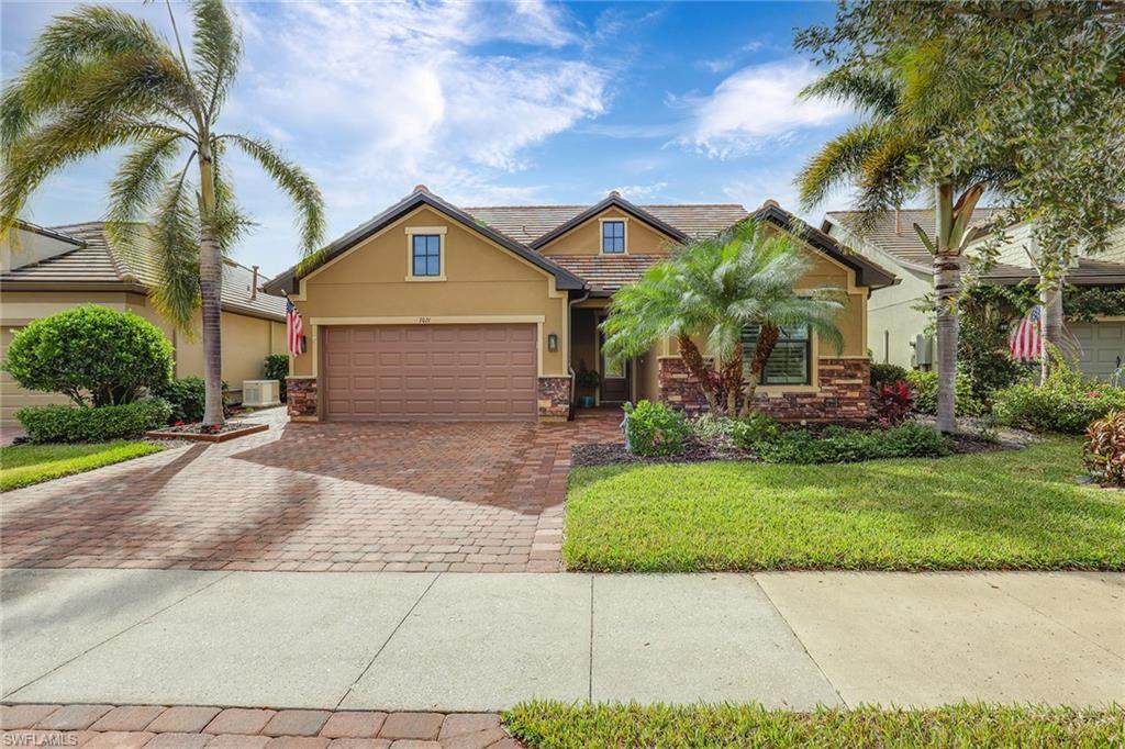 7021 Live Oak Dr - Photo 1