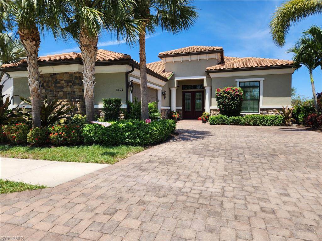 8824 Savona Ct, Naples, FL 34119 (223034717) Southwest Florida R.E