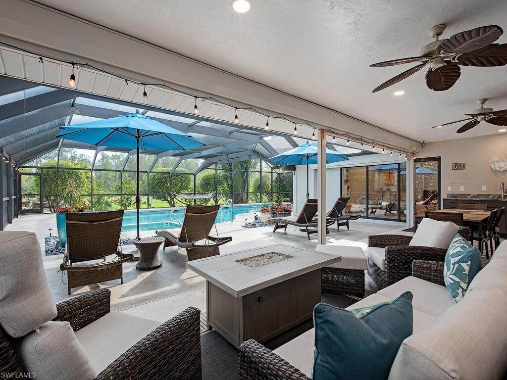 6640 Sandalwood Ln, Naples, FL 34109 (224020196) Southwest Florida