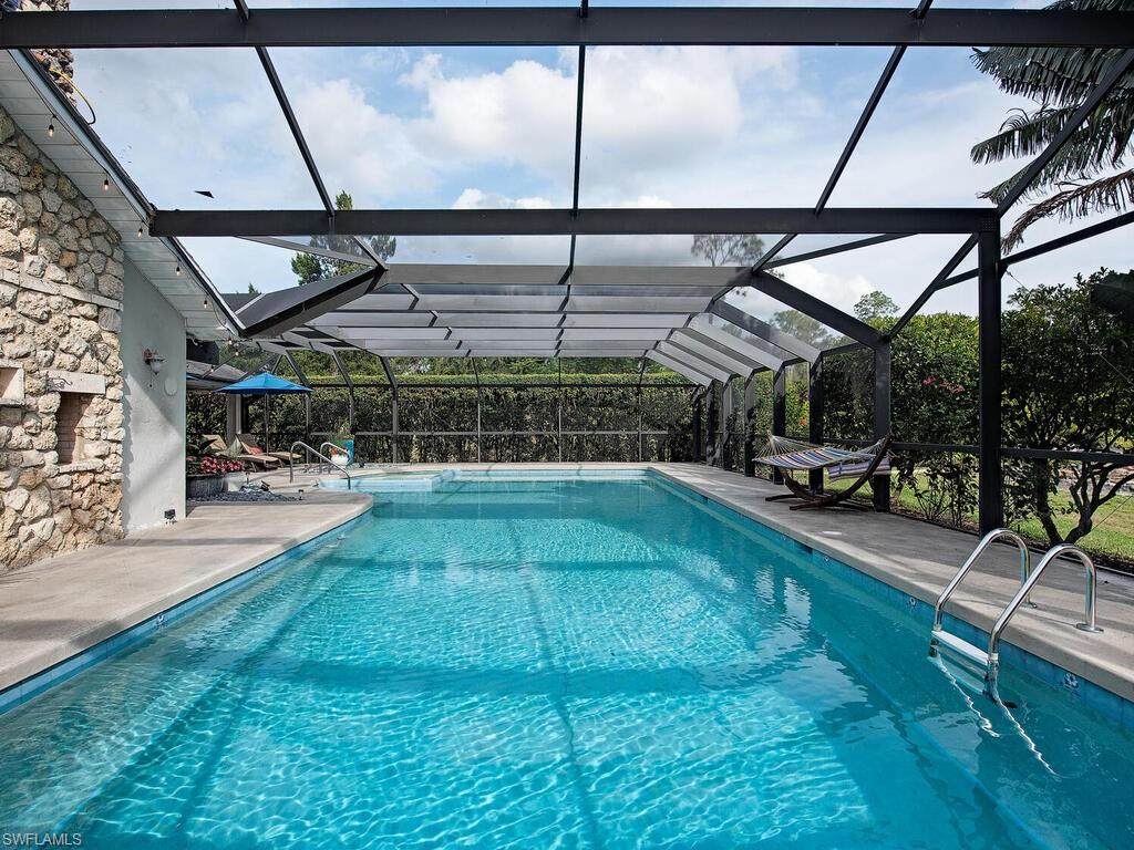 6640 Sandalwood Ln, Naples, FL 34109 (224020196) Southwest Florida