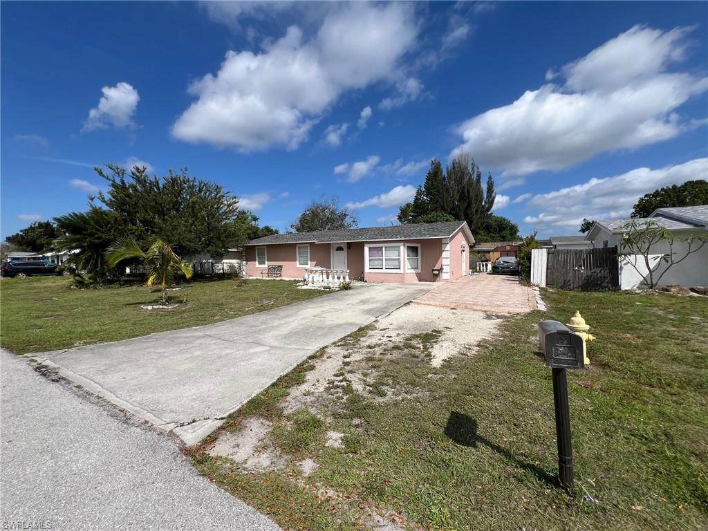 1116 Gifford Ave - Photo 1