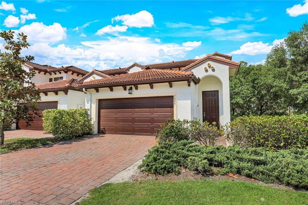 7689 Bristol Cir, Naples, FL 34120 (224031232) Southwest Florida