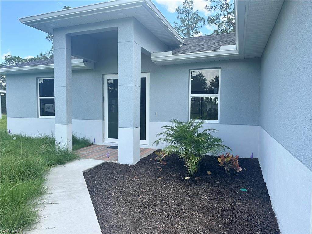 717 Brannen Ave - Photo 1