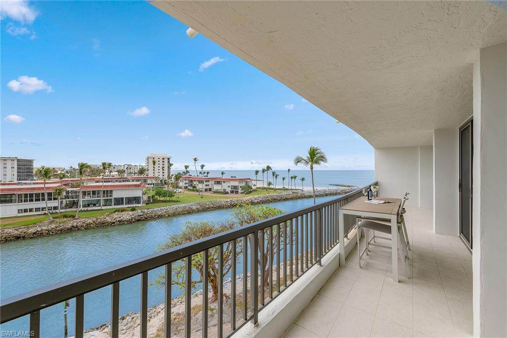 2318 Gulf Shore Blvd - Photo 1